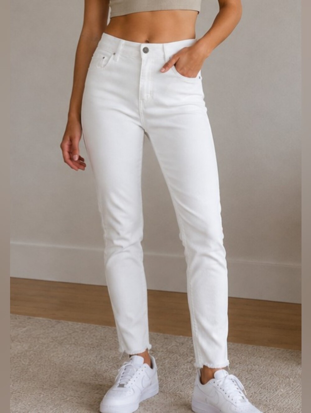 Hidden Womens Jeans White Skinny Raw Hem Denim 24